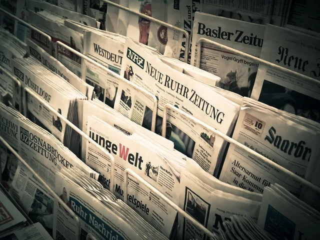 news, daily newspaper, press, newspapers, information, read, newspaper, newsprint. När är lokal medieannonsering relevant i svenska kampanjer?